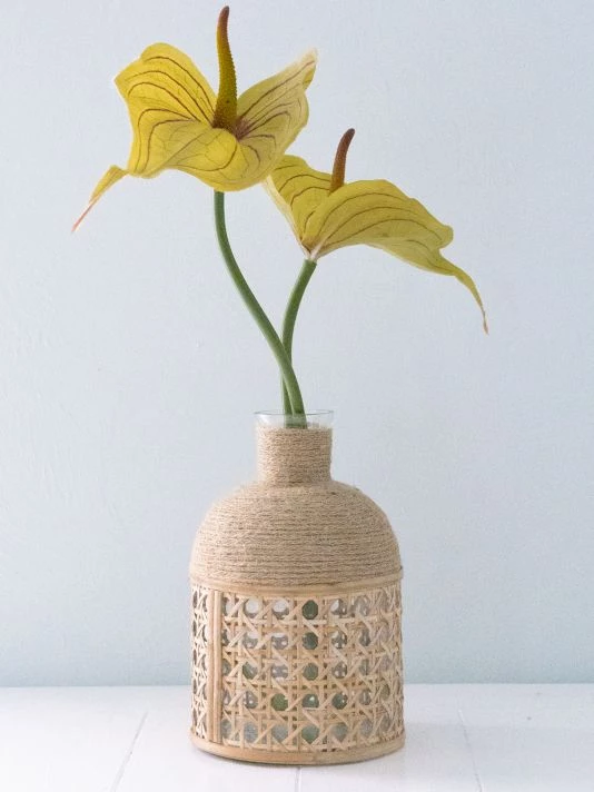 Anaya Seagrass Rope & Cane Wicker Glass Vase 4 Anaya Seagrass Rope & Cane Wicker Glass Vase - Image 2